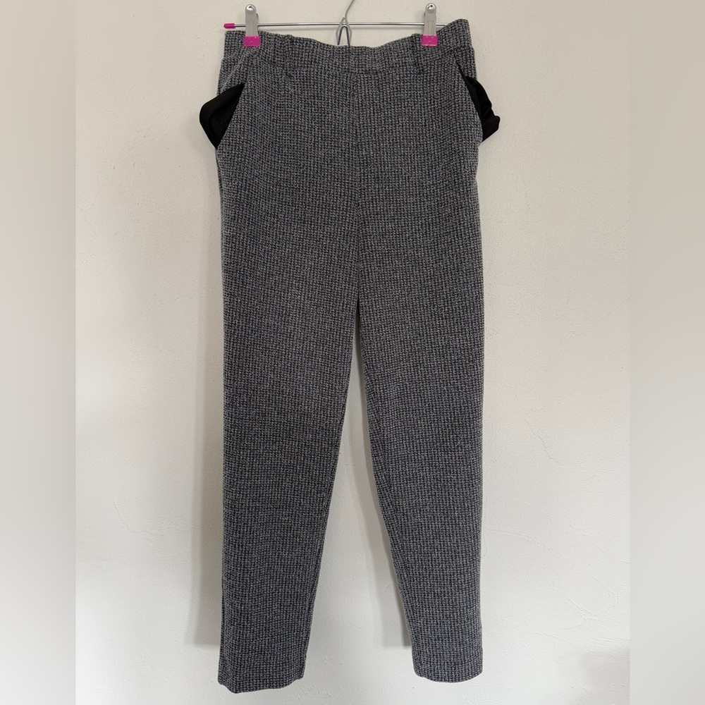 Large Gray Textured Pants